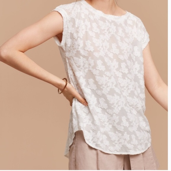 ARITZIA | Wilfred Anvers split-back Tee - Picture 7 of 8